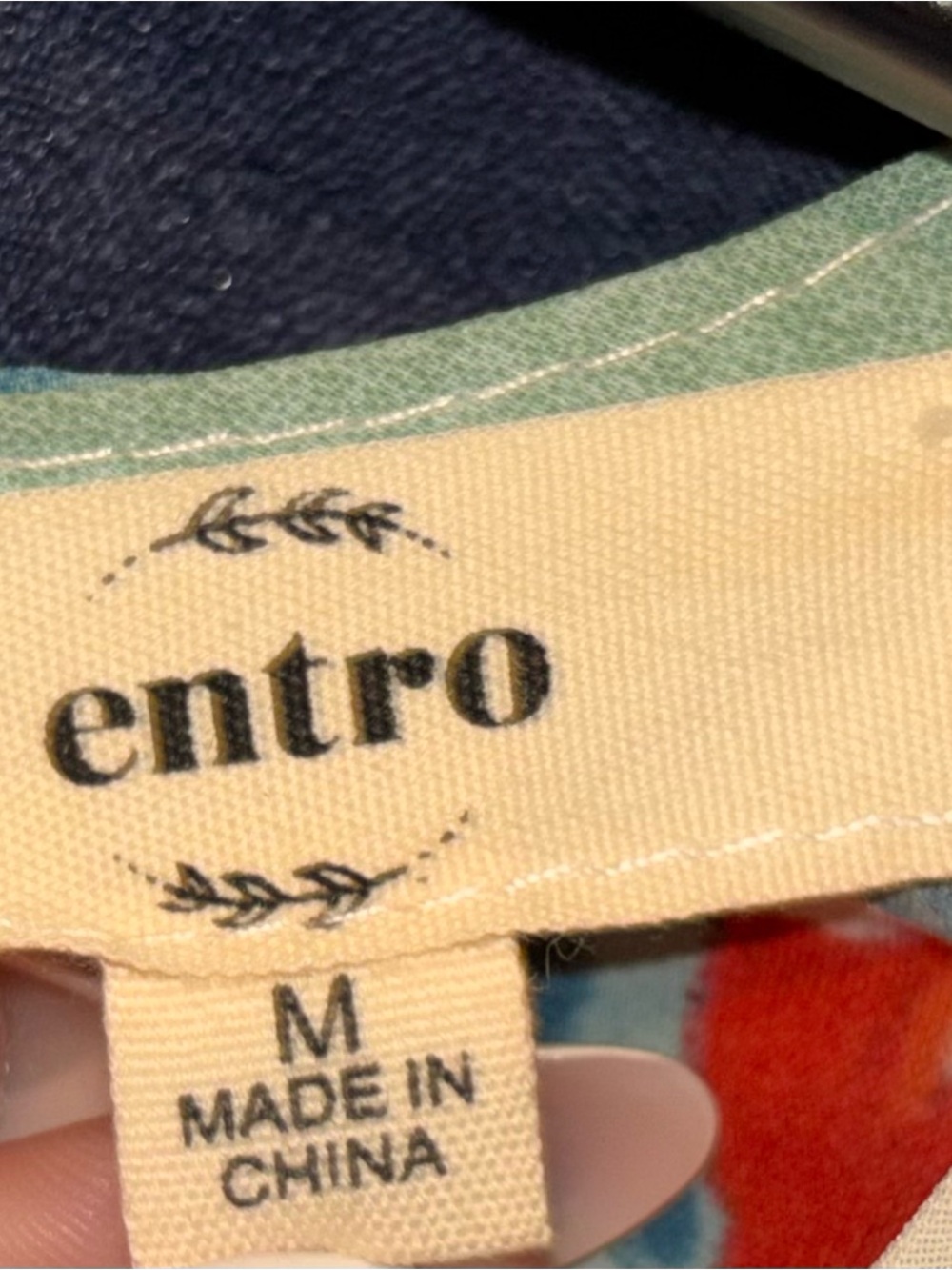 entro Floral Blouse in Yellow, Pink, Blue and Red - Picture 5 of 8